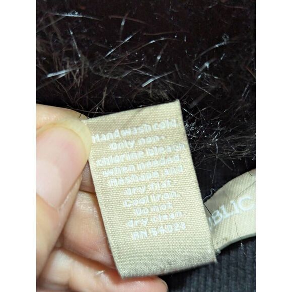 Banana Republic Women's Black Button Front Stretchy Knit Cardigan Faux Fur Colla - Picture 5 of 6